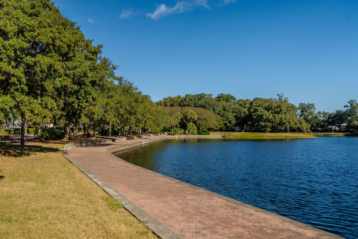 Lake path in Smythe Park